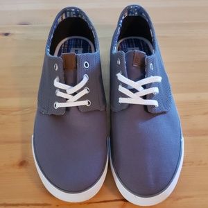 Grey and White Ben Sherman